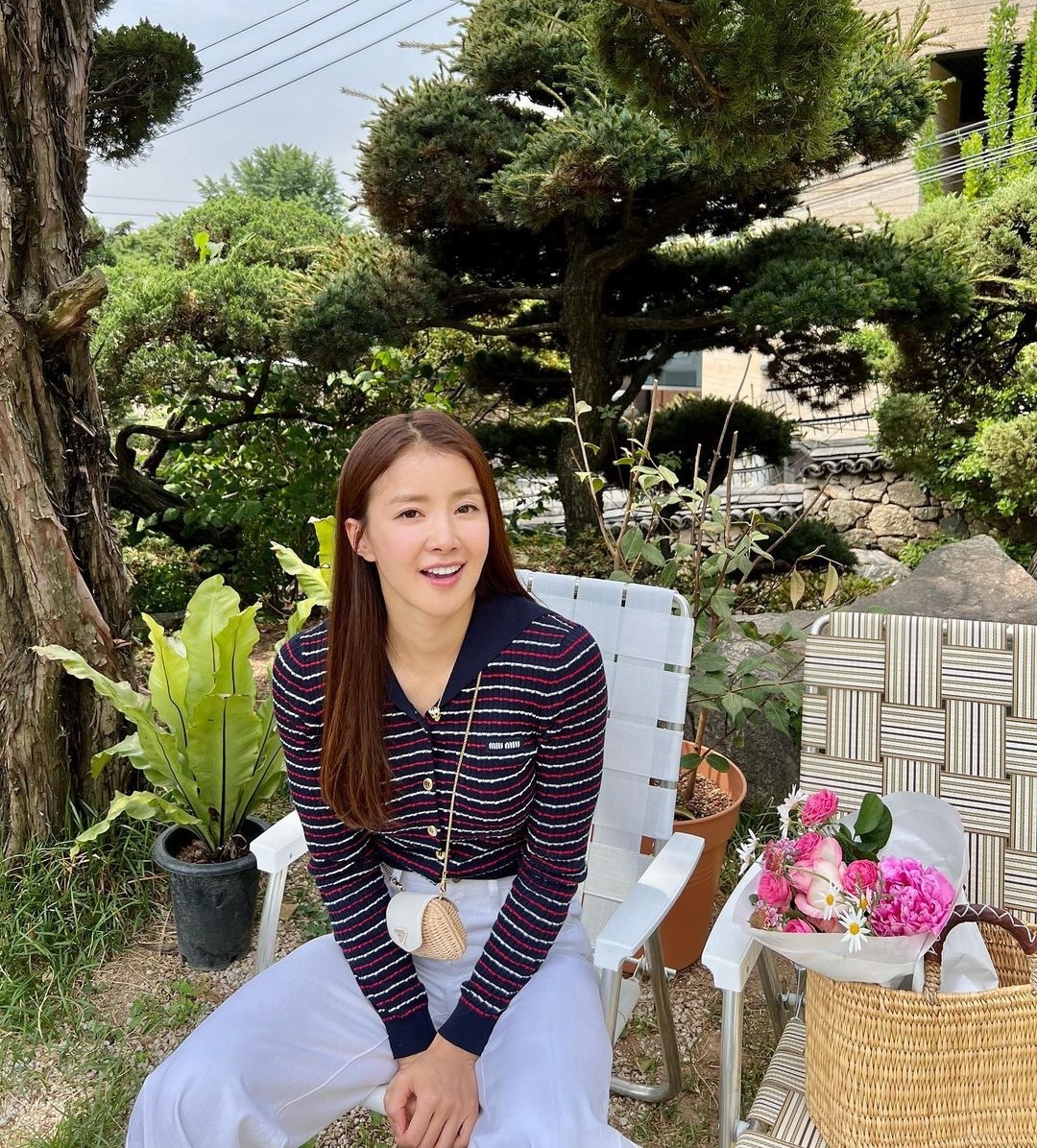 Lee Si Young Vuon sao bang anh 15