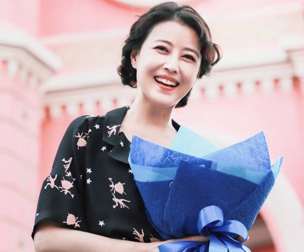 Chau Hai My khong sinh con anh 1