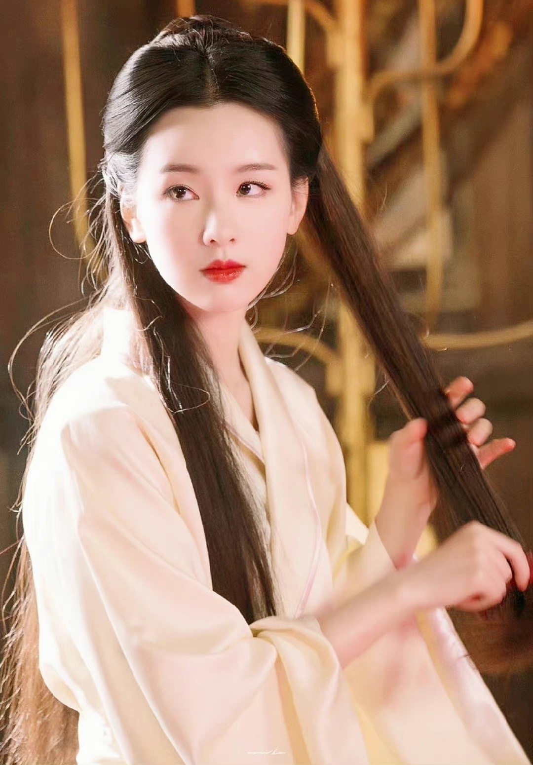 Hoa Thien Cot ban dien anh anh 12