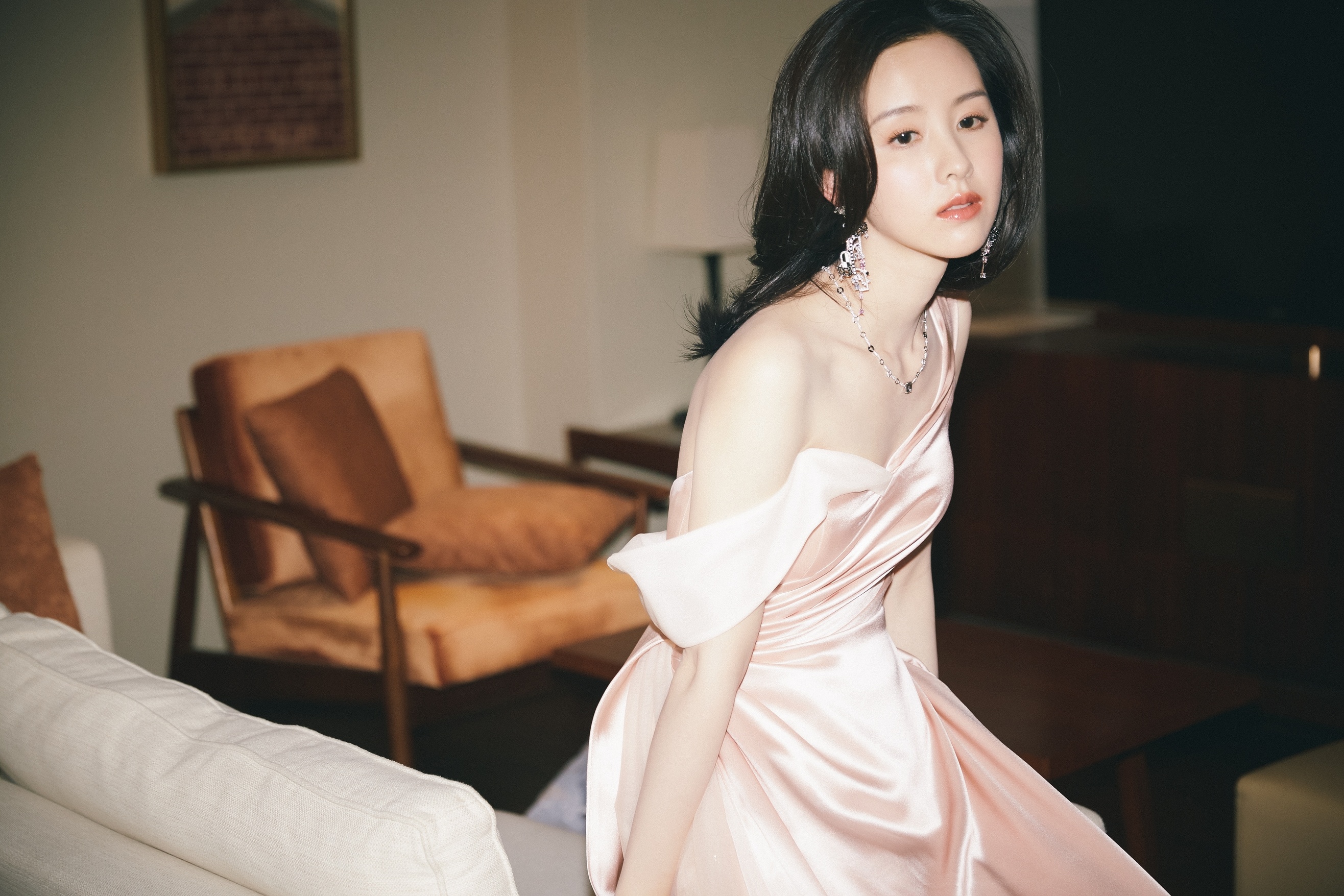 Hoa Thien Cot ban dien anh anh 13