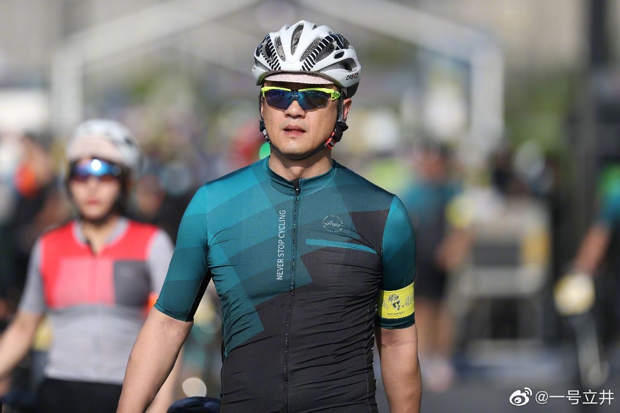 Ly A Bang thua kien anh 4