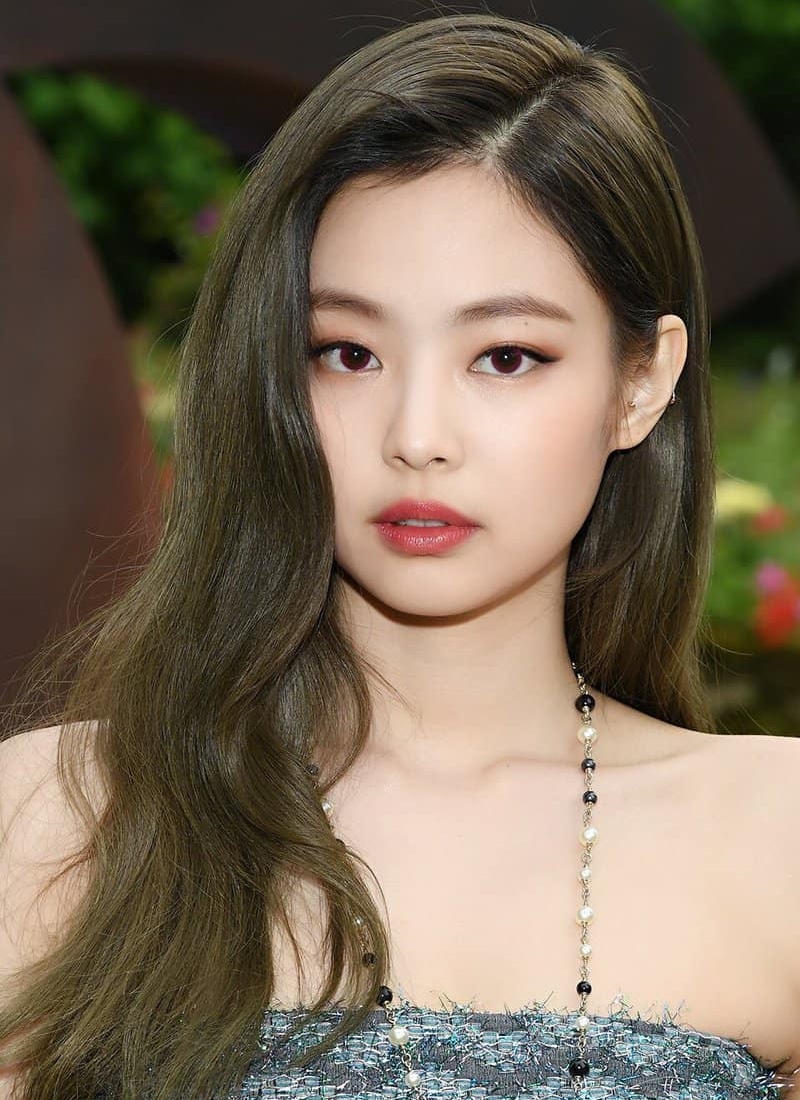 Jennie dong phim anh 2