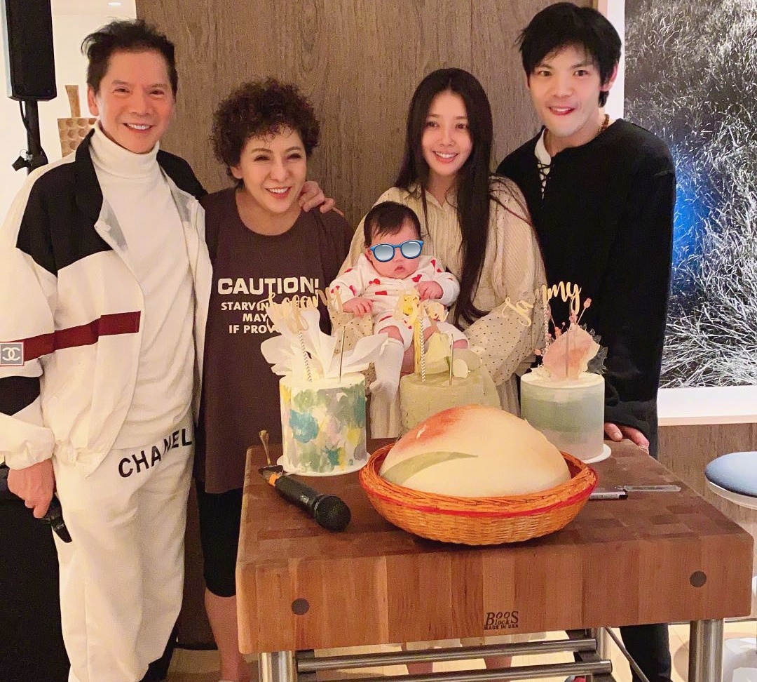 Hướng Tả ngoại tình ảnh 5 Huong Ta ngoai tinh anh 5