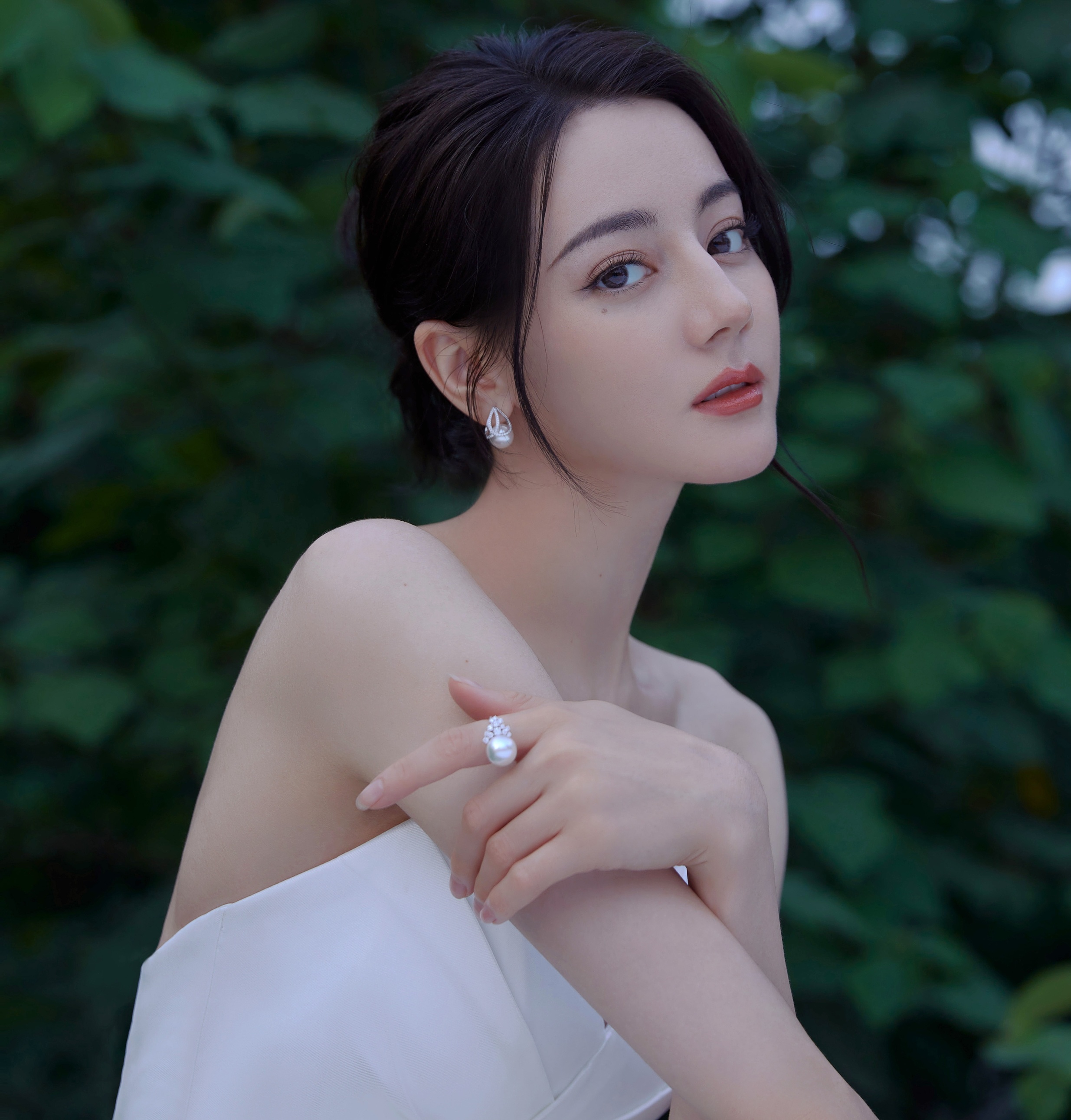 Trieu Lo Tu doi thu cua Dich Le Nhiet Ba anh 14