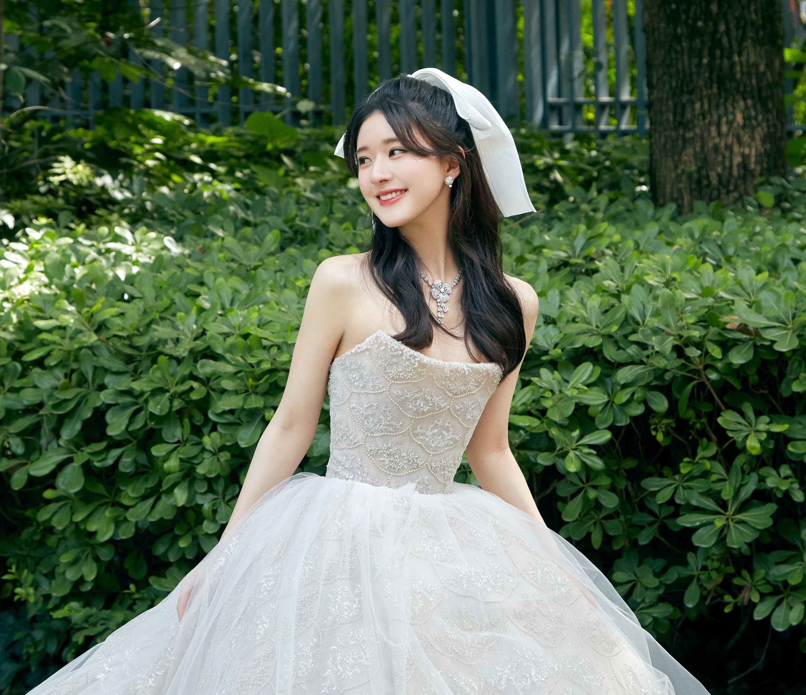 Trieu Lo Tu doi thu cua Dich Le Nhiet Ba anh 6