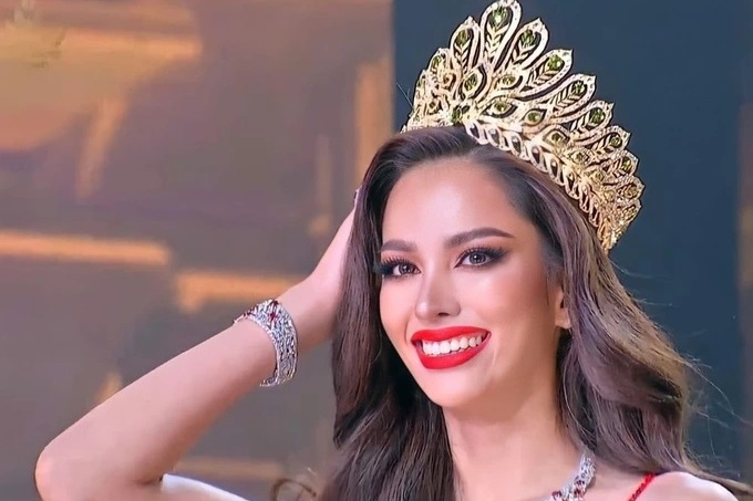 Tan Hoa hau Hoan vu Thai Lan lon len tu bai rac hinh anh