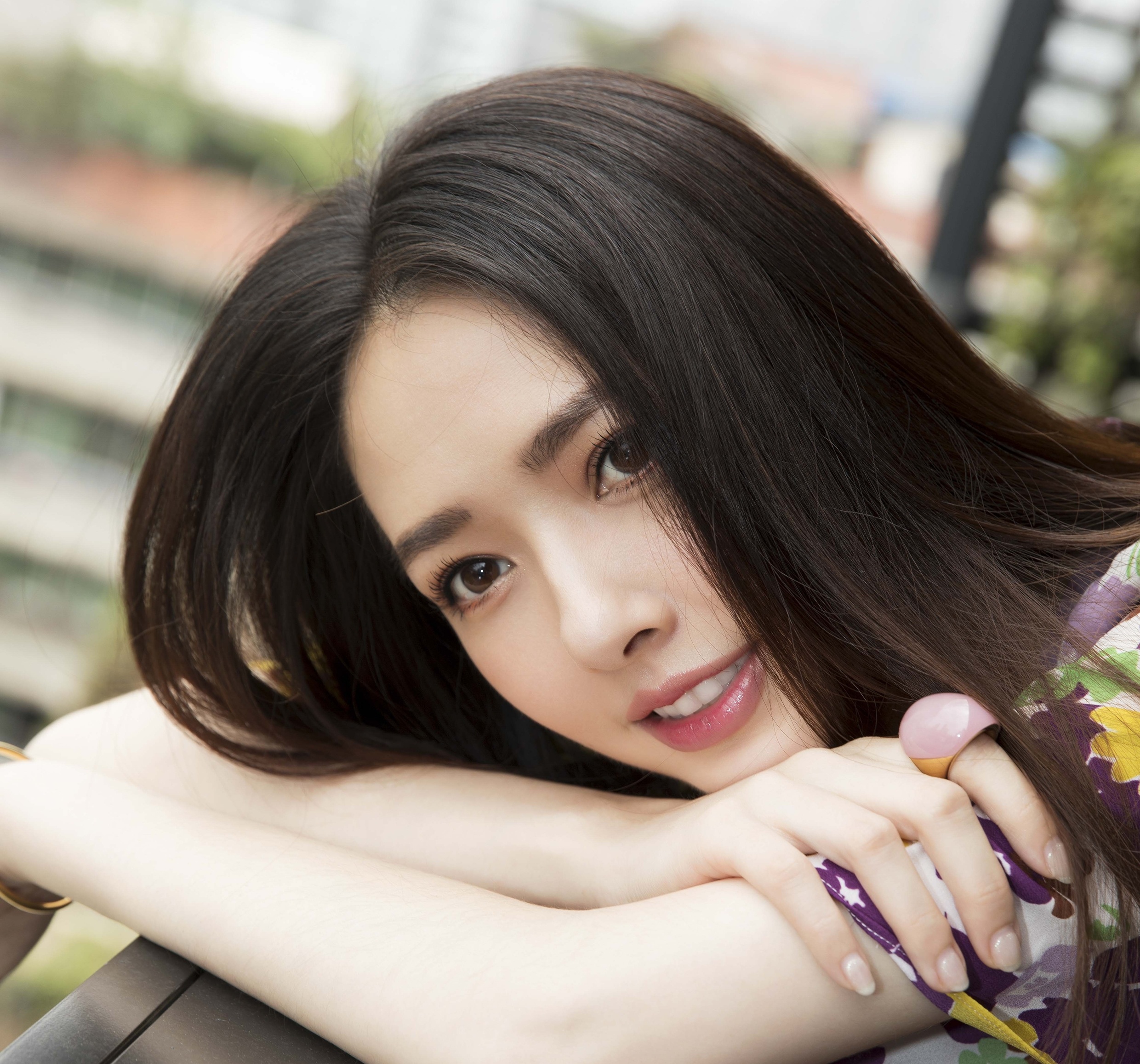 Hướng Tả phản bội Quách Bích Đình ảnh 2 Huong Ta phan boi Quach Bich Dinh anh 2