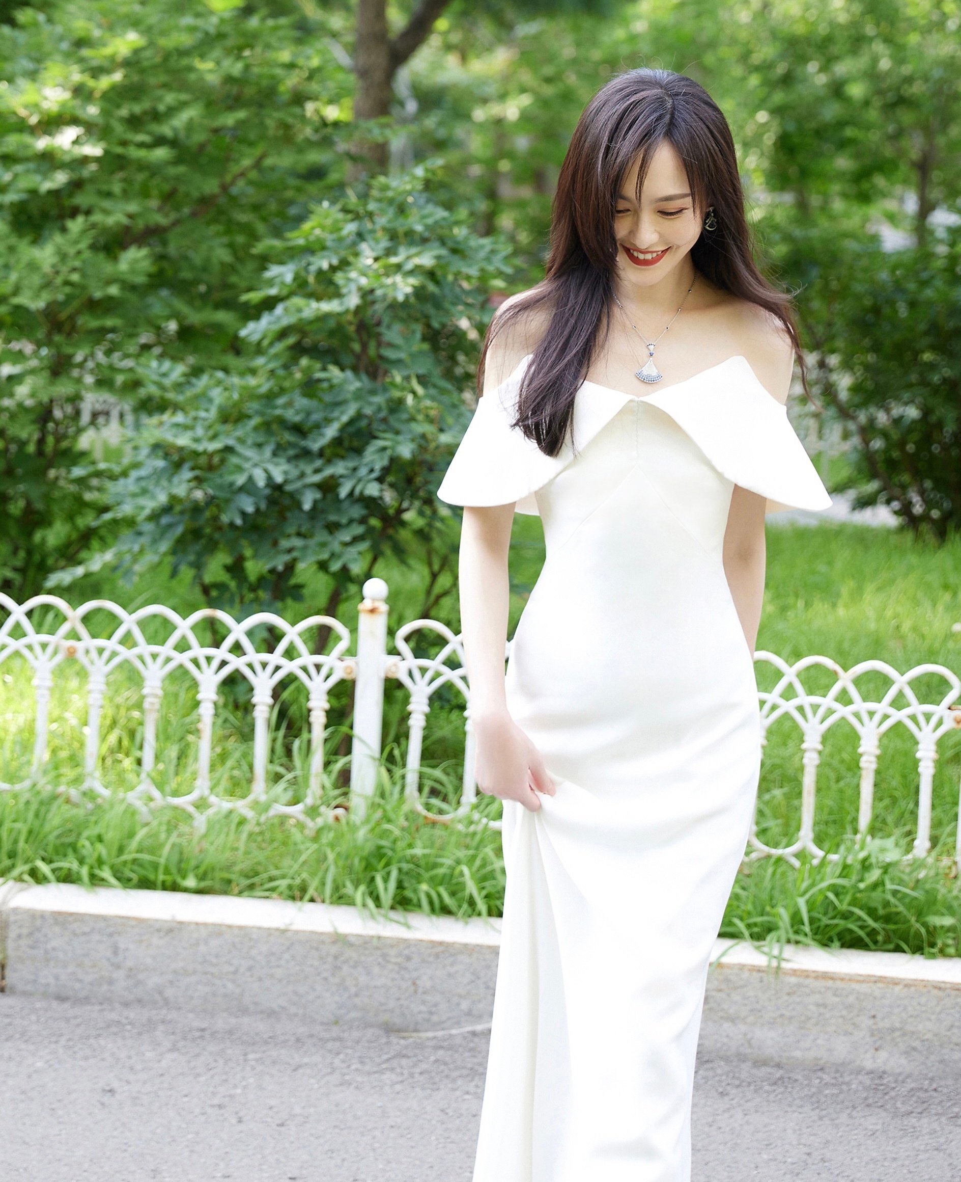 Duong Yen sinh con anh 4