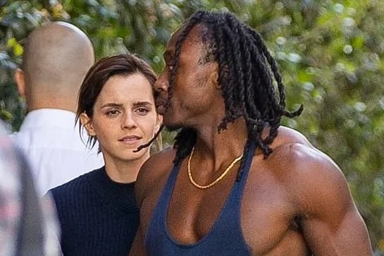 Hinh anh Emma Watson sau khi dung dong phim hinh anh