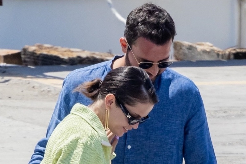 Selena Gomez vuong tin hen ho dao dien nguoi Italy hinh anh