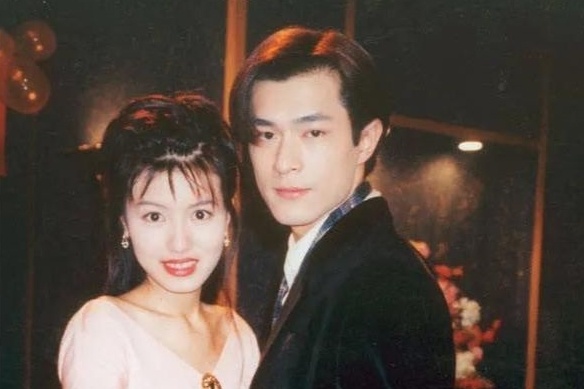 Co Thien Lac vuong tin bi mat ket hon va co con trai hinh anh