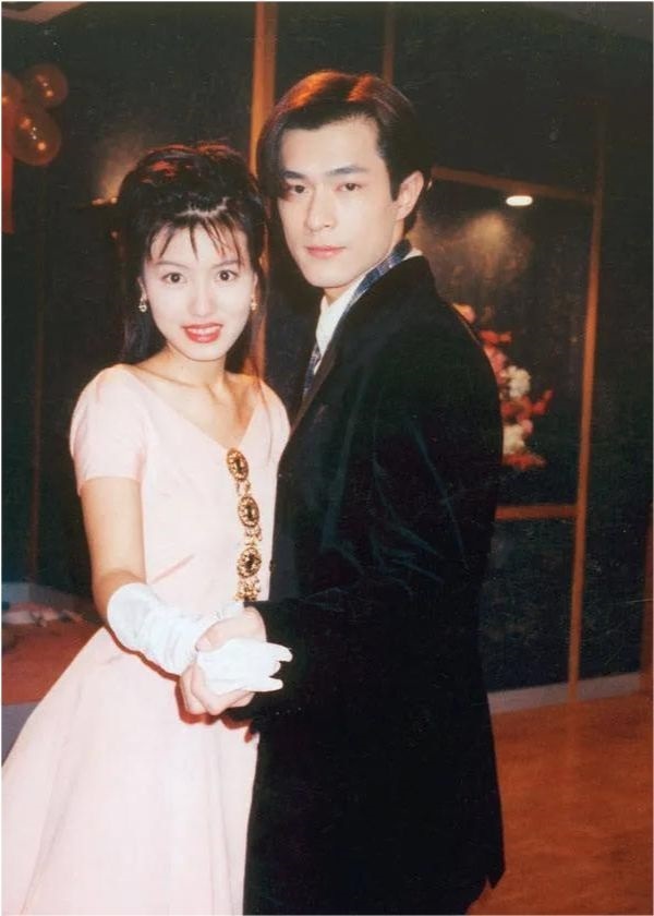 Co Thien Lac bi mat ket hon anh 1