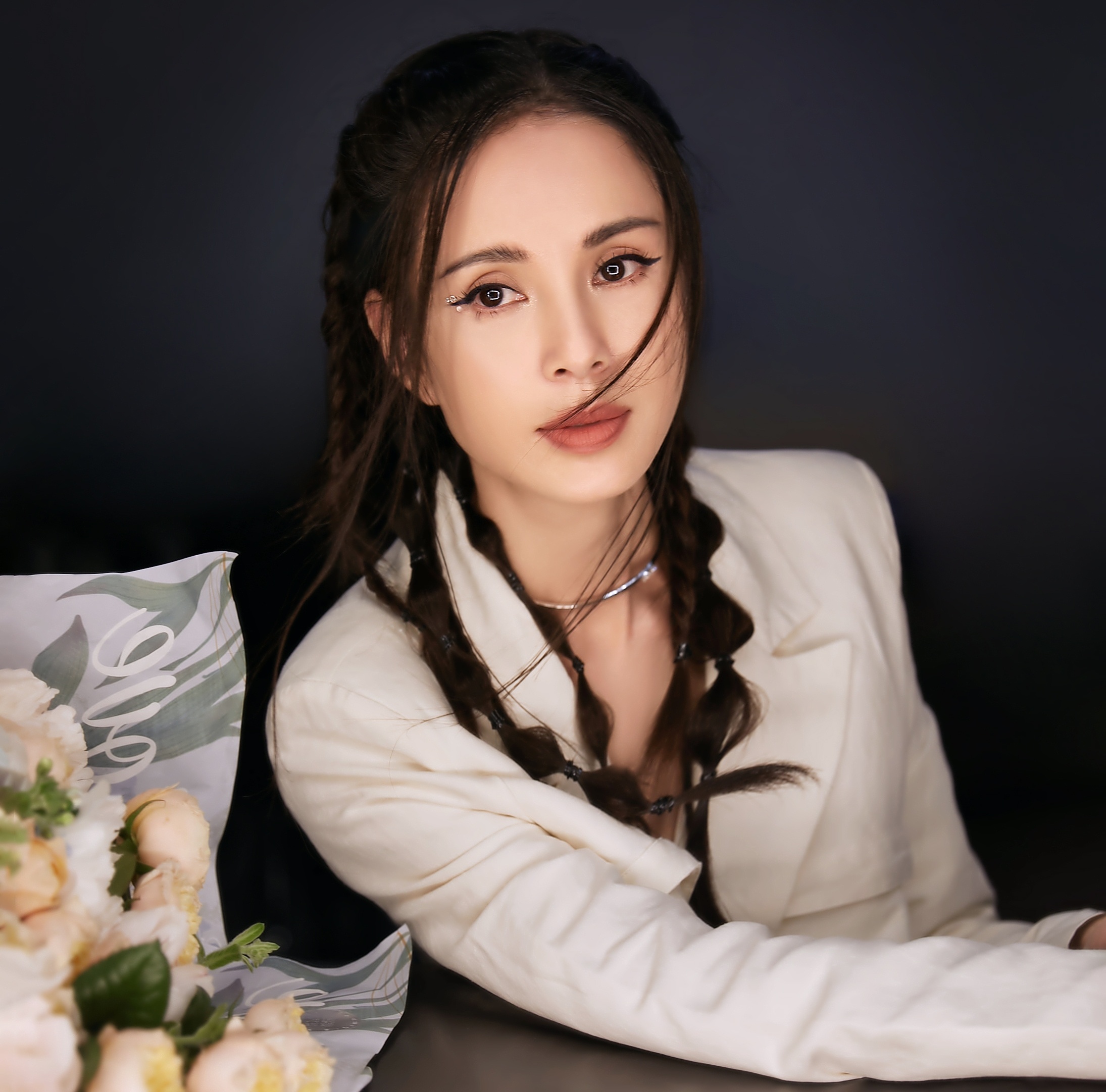 Ly Nhuoc Dong tuoi 56 anh 5