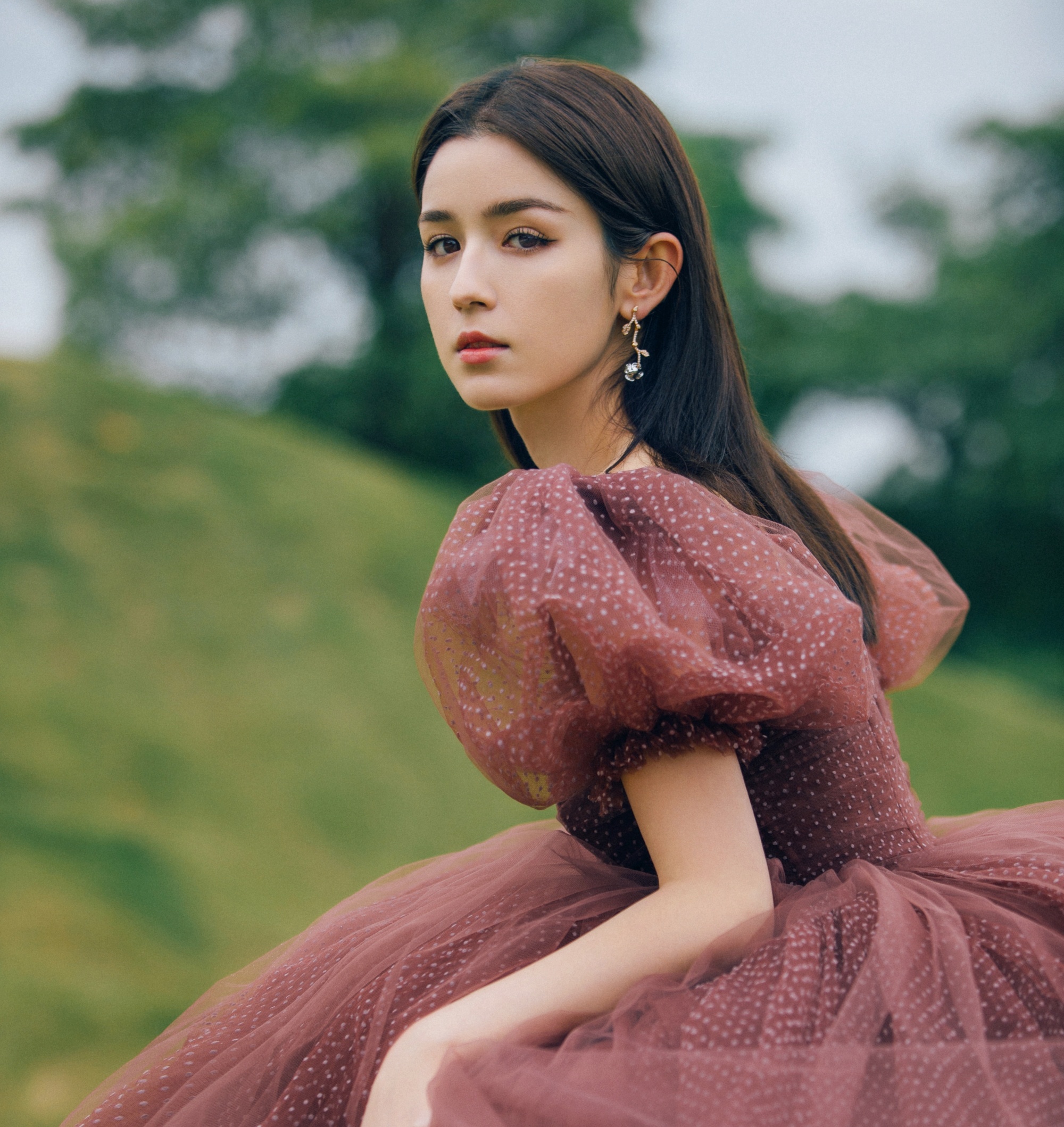 Cap Ni Khac Tu khoc anh 12