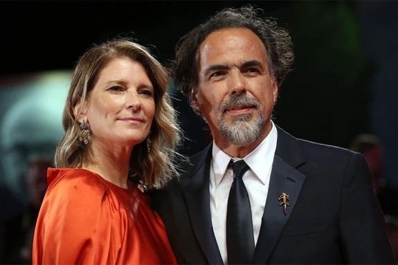 Bo phim duoc vo tay 4 phut tai LHP Venice 2022 hinh anh