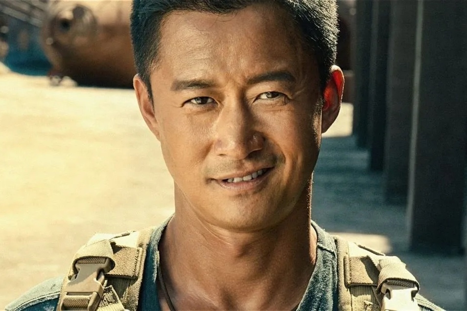 Thanh Long, Chan Tu Dan that bai khi an theo Ngo Kinh hinh anh