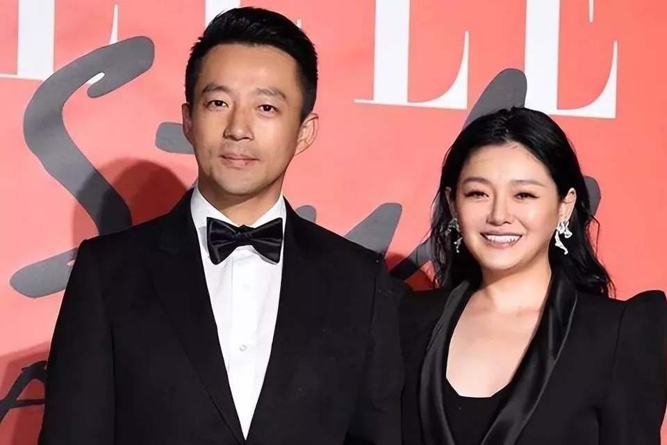 Tu Hy Vien khoi kien, doi tich thu tai san cua chong cu hinh anh