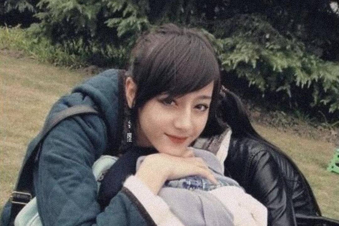 Ve ngay tho mot thoi cua Dich Le Nhiet Ba hinh anh