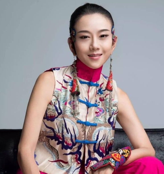 Dương Lệ Bình ảnh 4 Duong Le Binh anh 4