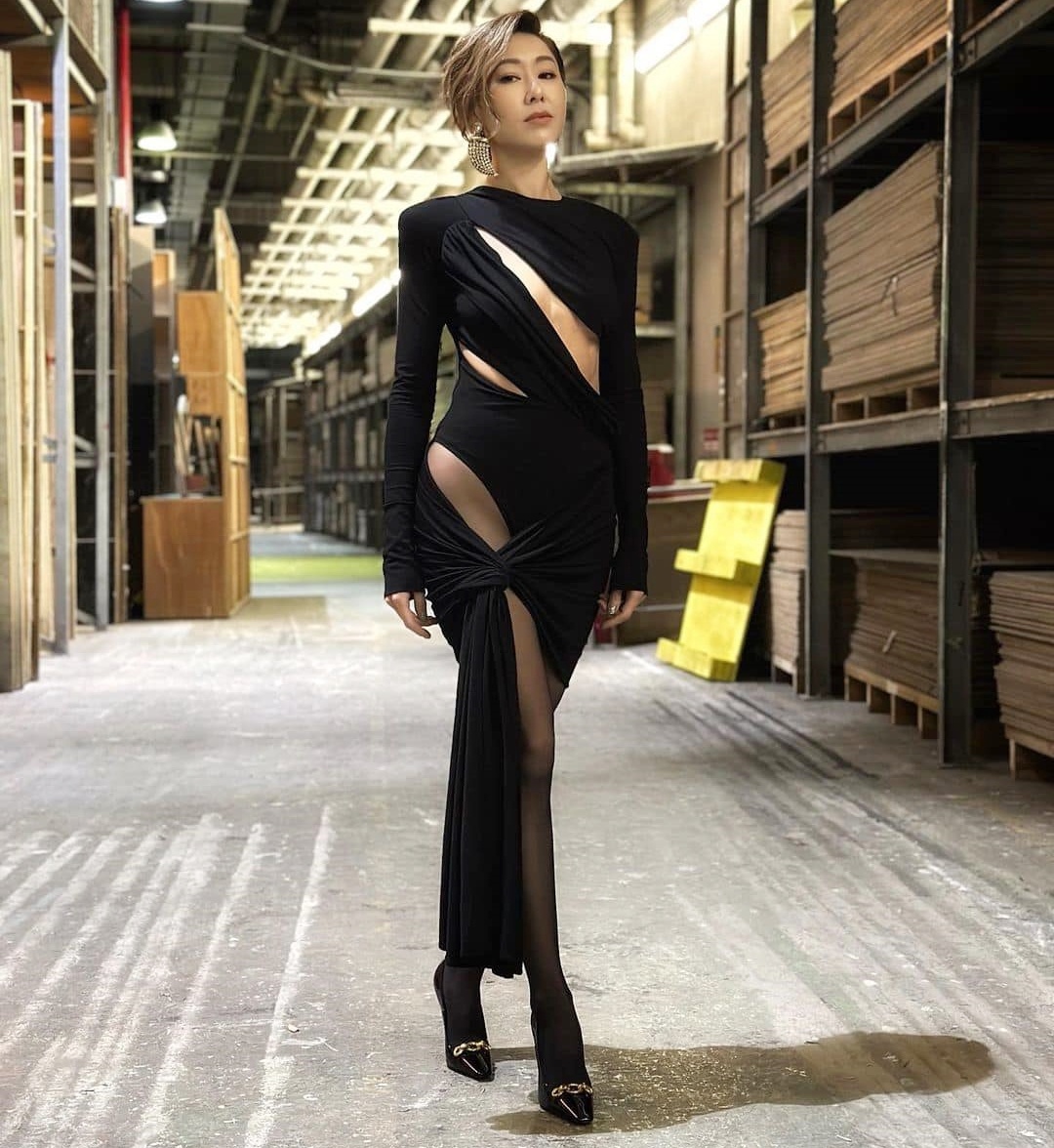 Hồ Định Hân ảnh 1 Ho Dinh Han anh 1