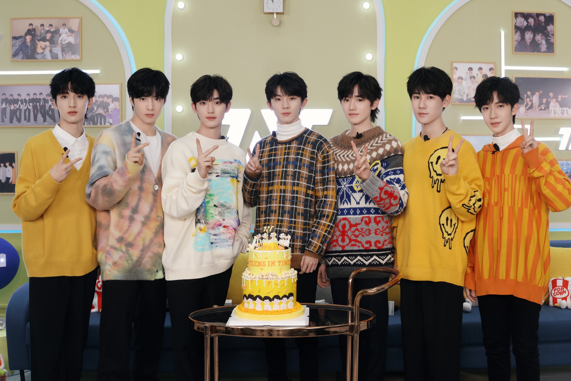 TNT ảnh 3 TNT anh 3