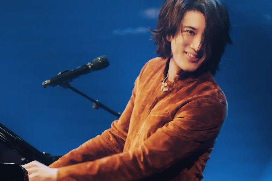 Vuong Luc Hoanh sang My dien sau khi bi to cao thac loan hinh anh