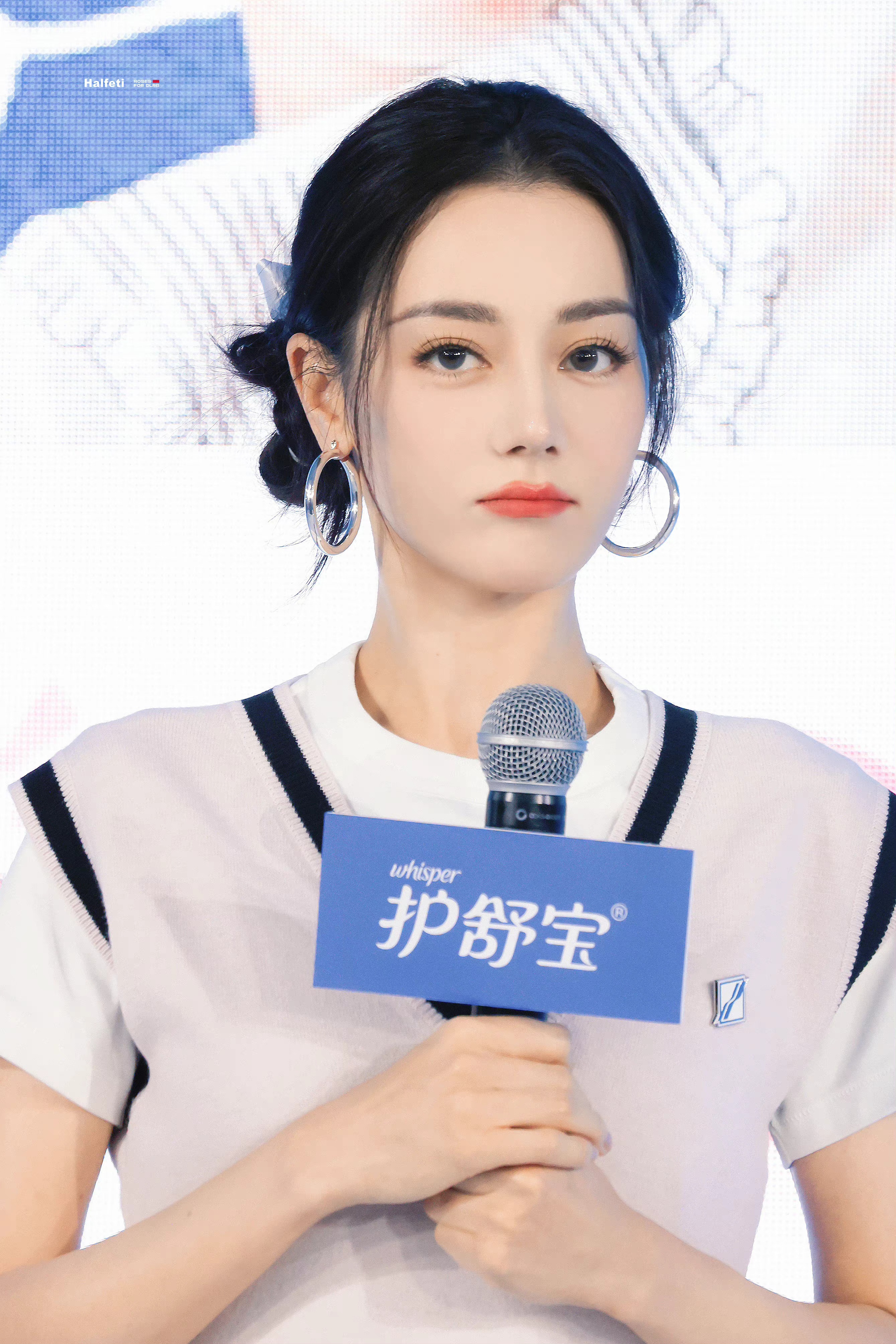 Dich Le Nhiet Ba anh 1