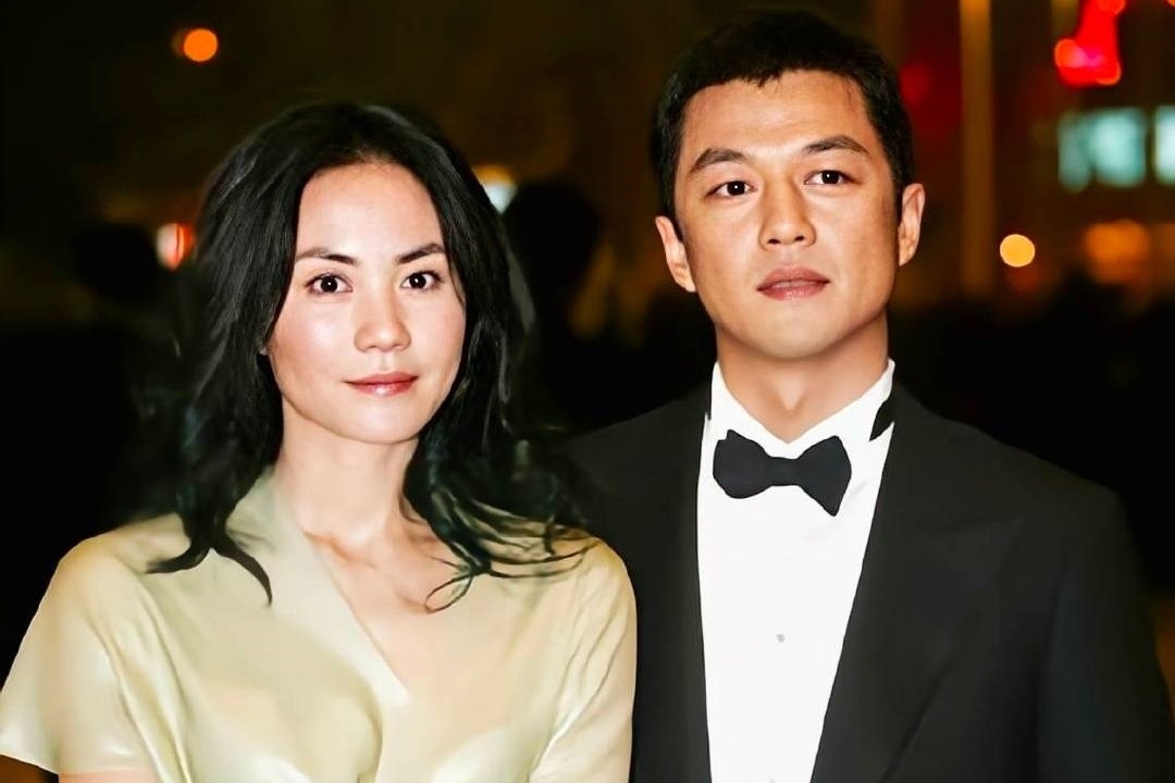 Phan ung cua Ly A Bang voi chuyen tinh Vuong Phi va Ta Dinh Phong hinh anh