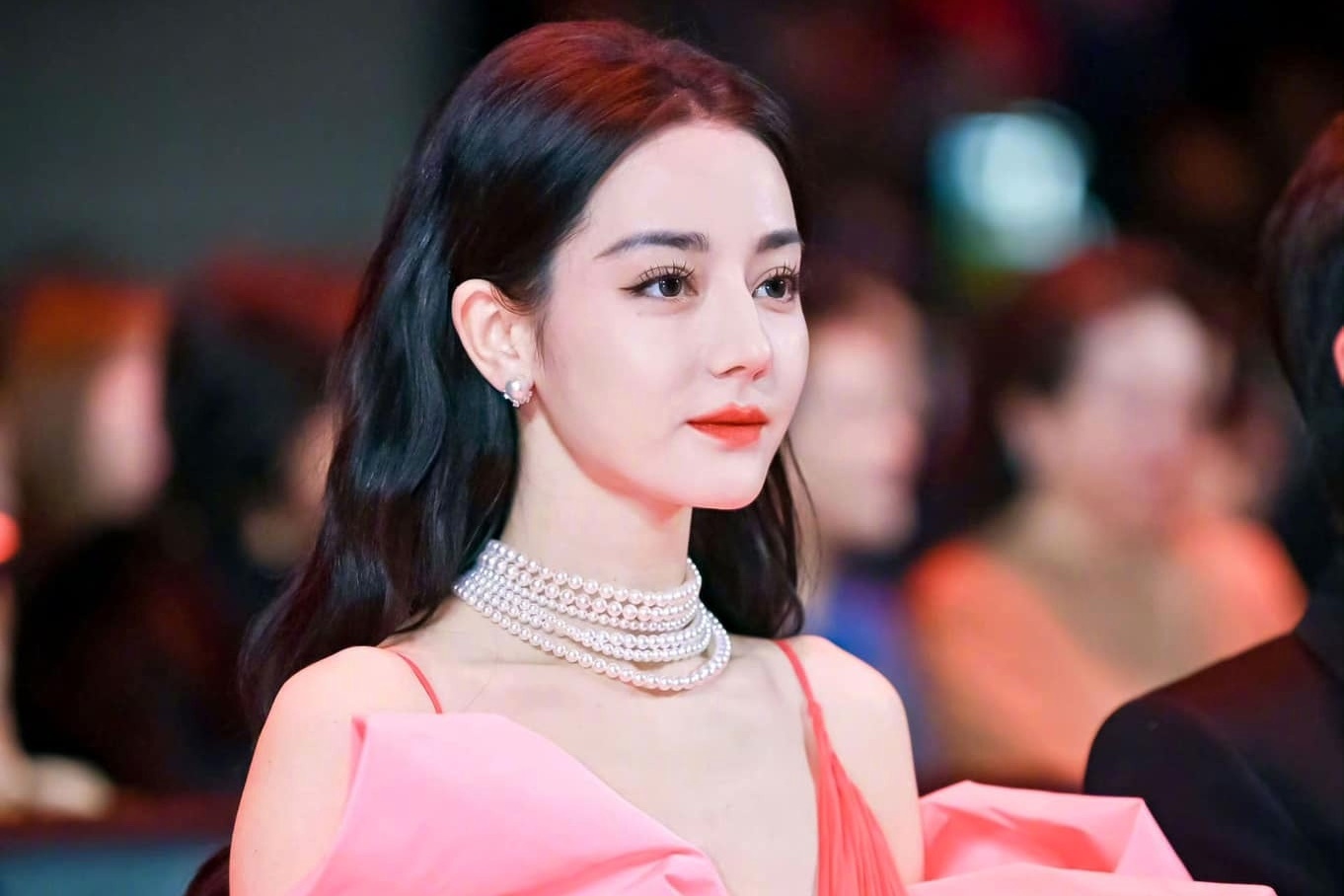 Chi phi de lam 'nu hoang tham do' cua my nhan Hoa ngu hinh anh