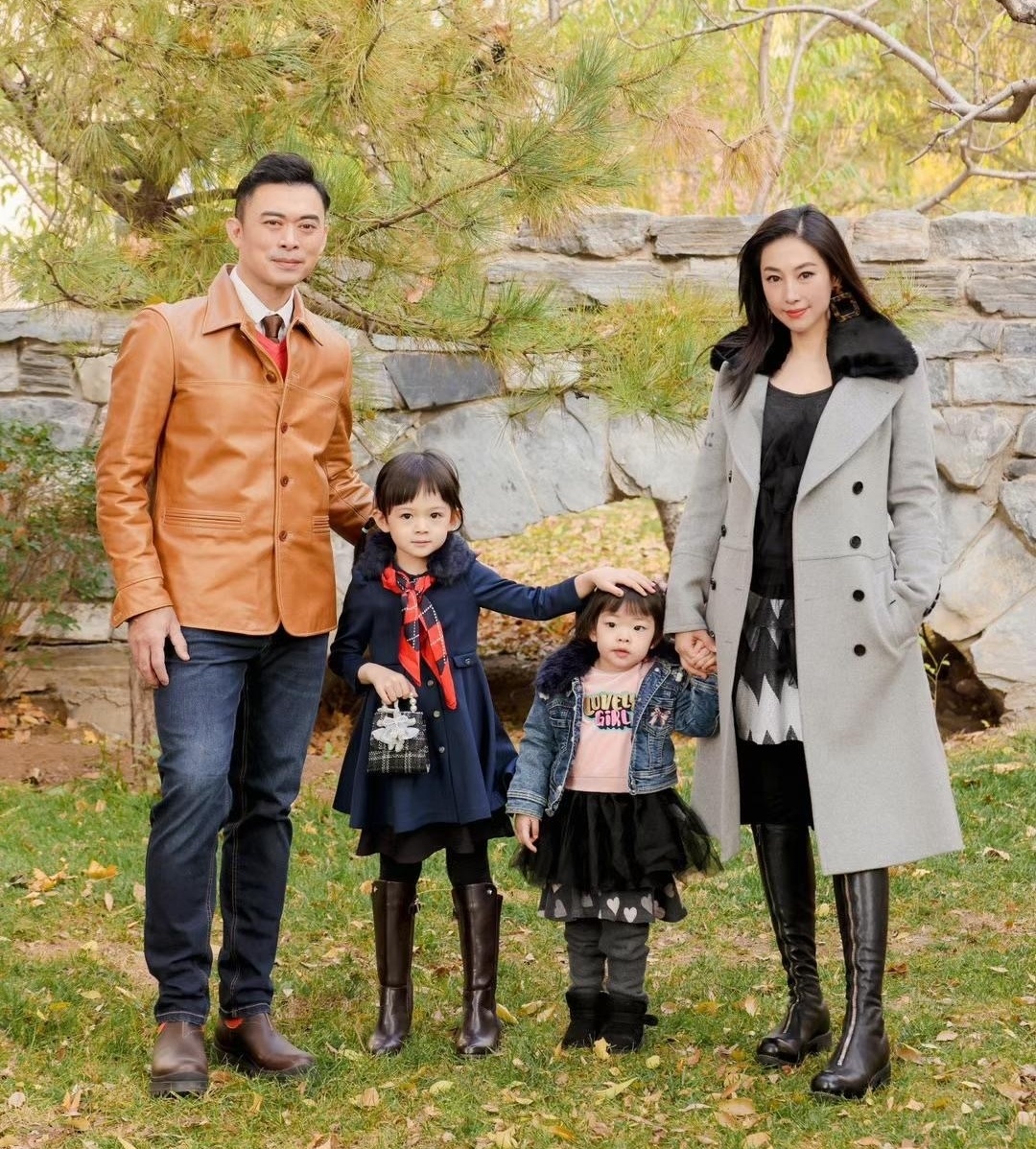 Phàn Thiếu Hoàng ảnh 12 Phan Thieu Hoang anh 12