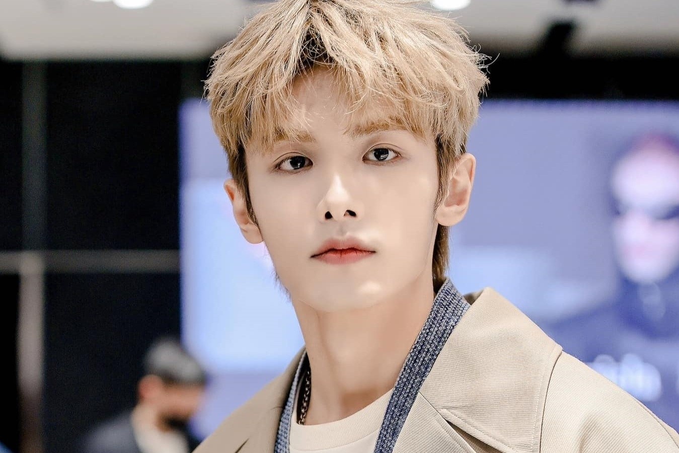 Trieu Dich Kham bi to ngu voi ong lon de co ho khau Bac Kinh hinh anh