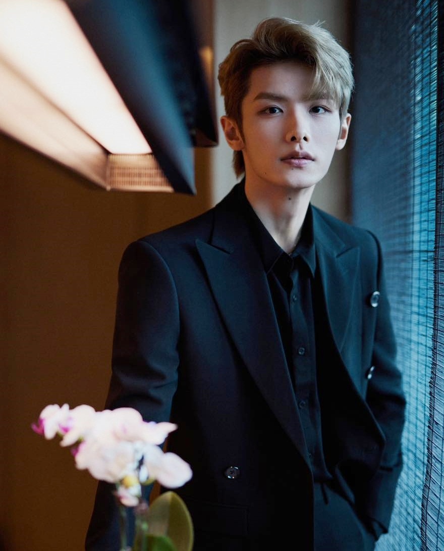 Trieu Dich Kham anh 1