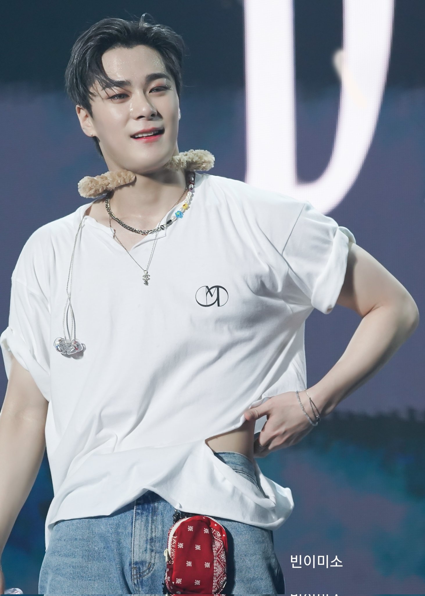 Moonbin qua doi anh 5