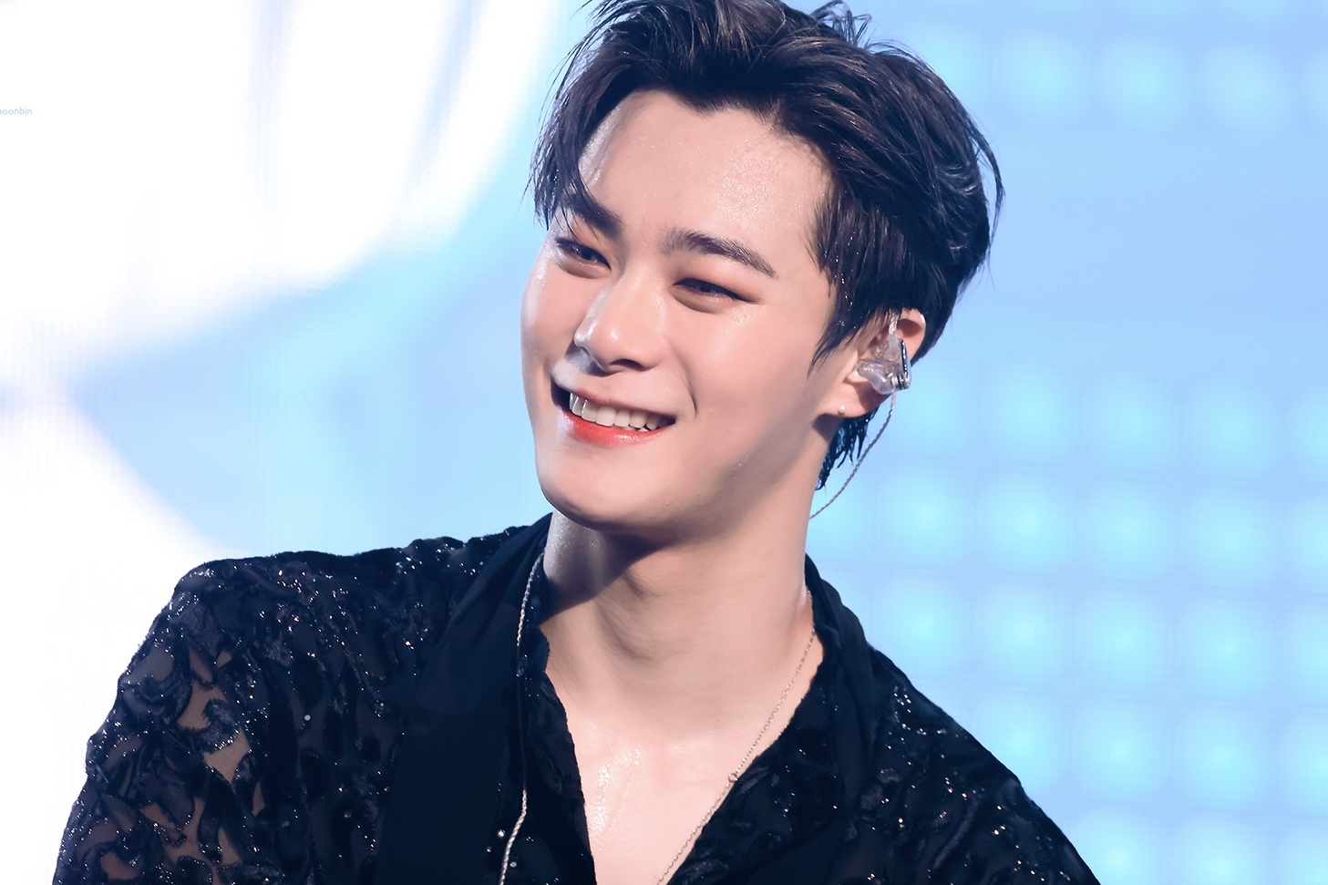 Nhung hinh anh cuoi cua Moonbin truoc khi qua doi hinh anh