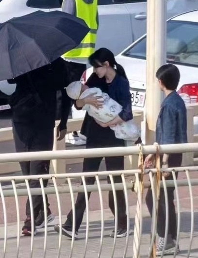 Địch Lệ Nhiệt Ba ảnh 3 Dich Le Nhiet Ba anh 3