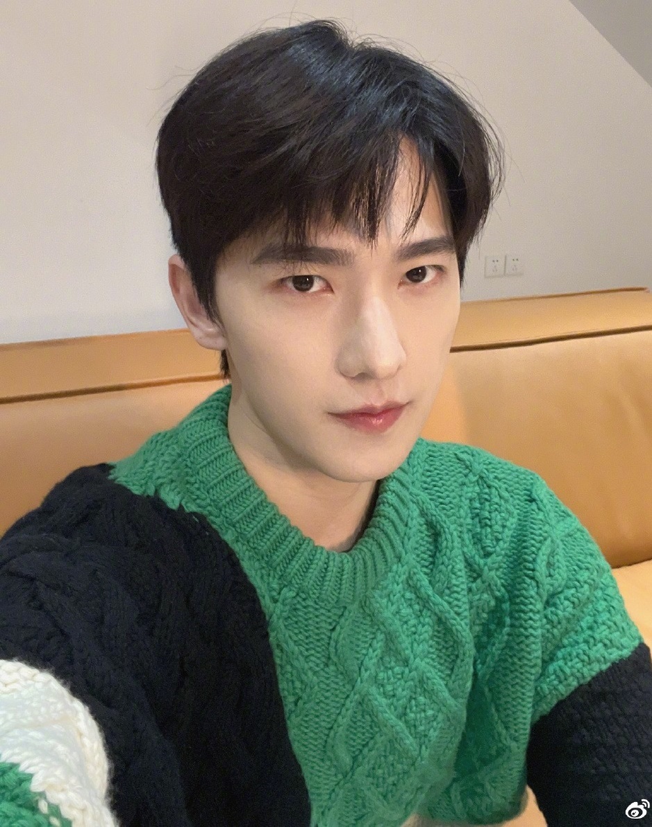 Vuong So Nhien anh 1