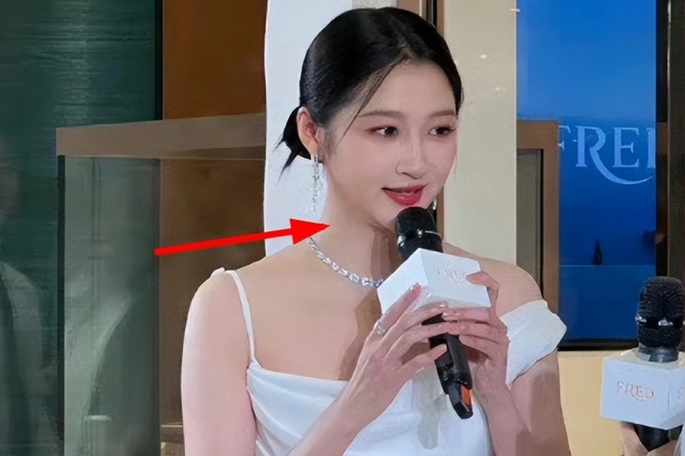 Hinh anh chua chinh sua cua Quan Hieu Dong hinh anh