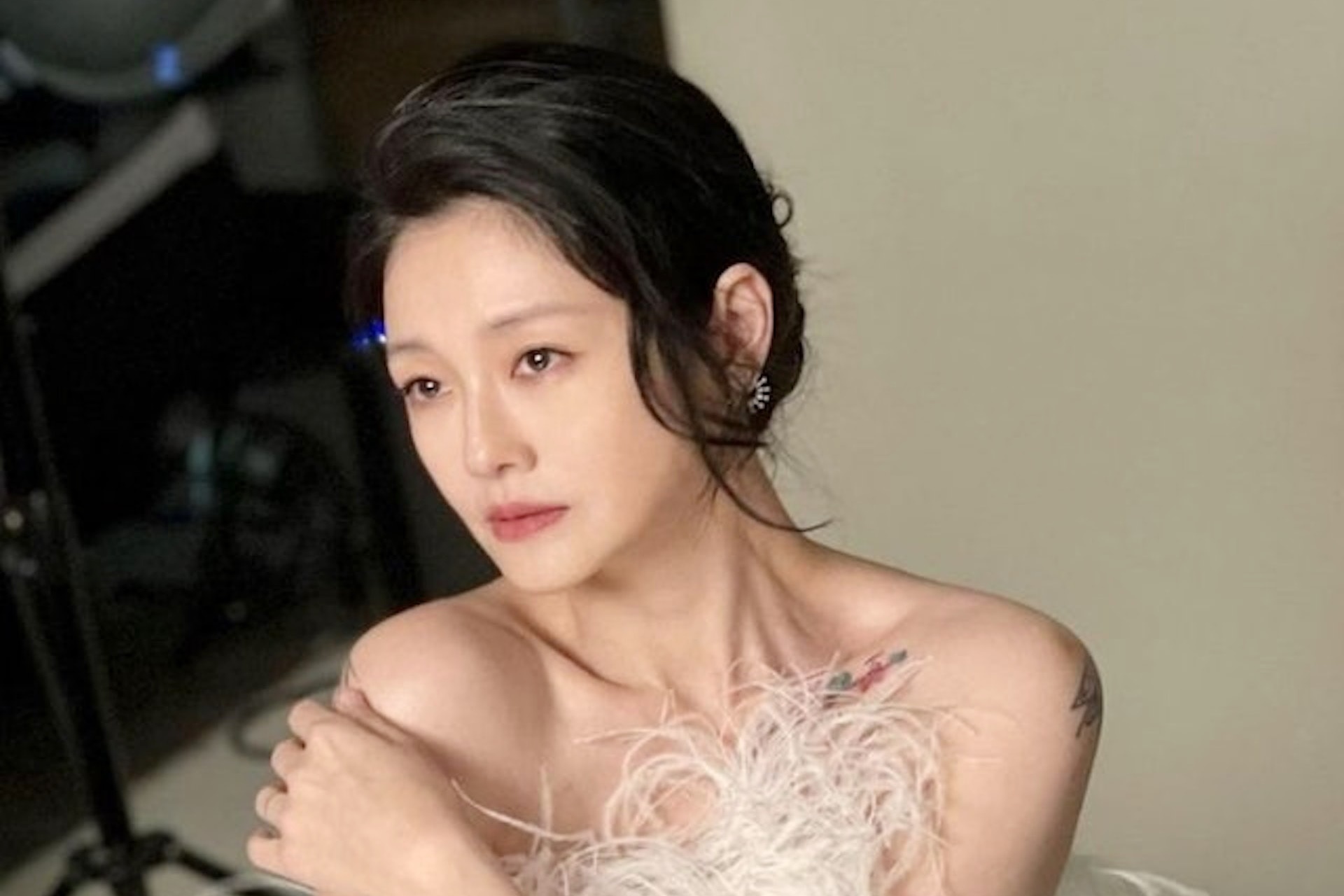 To Tu Hy Vien su dung ma tuy, Hoang Tu Giao tu tu hinh anh