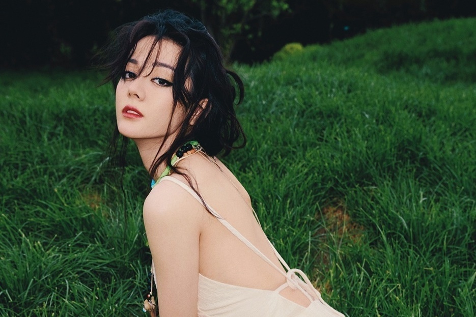 Nguoi ham mo Dich Le Nhiet Ba buc xuc hinh anh