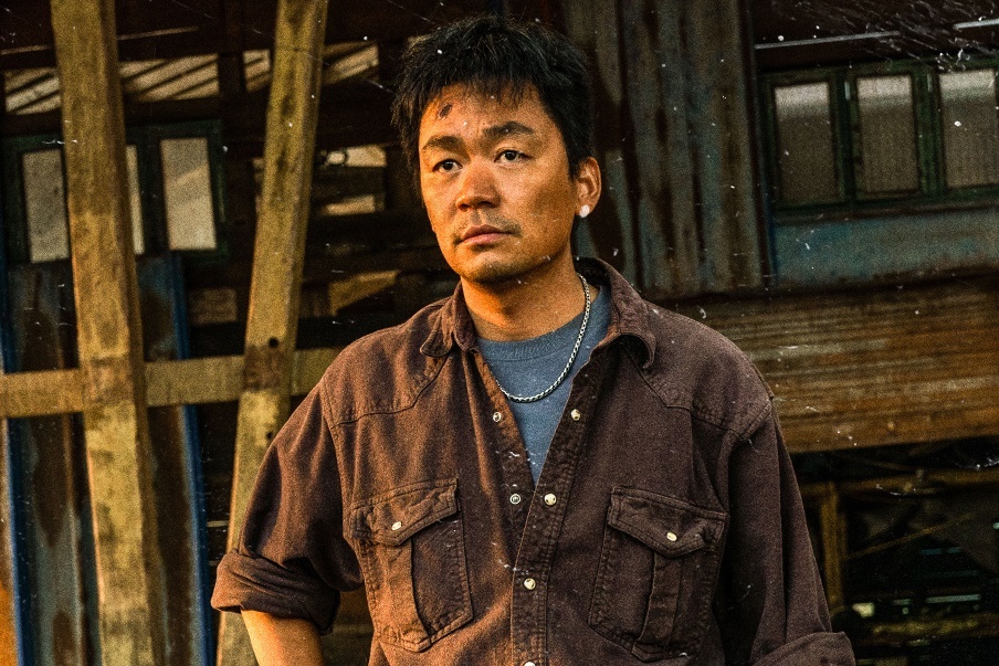 Vua hai Trung Quoc Vuong Bao Cuong bi chen ep hinh anh