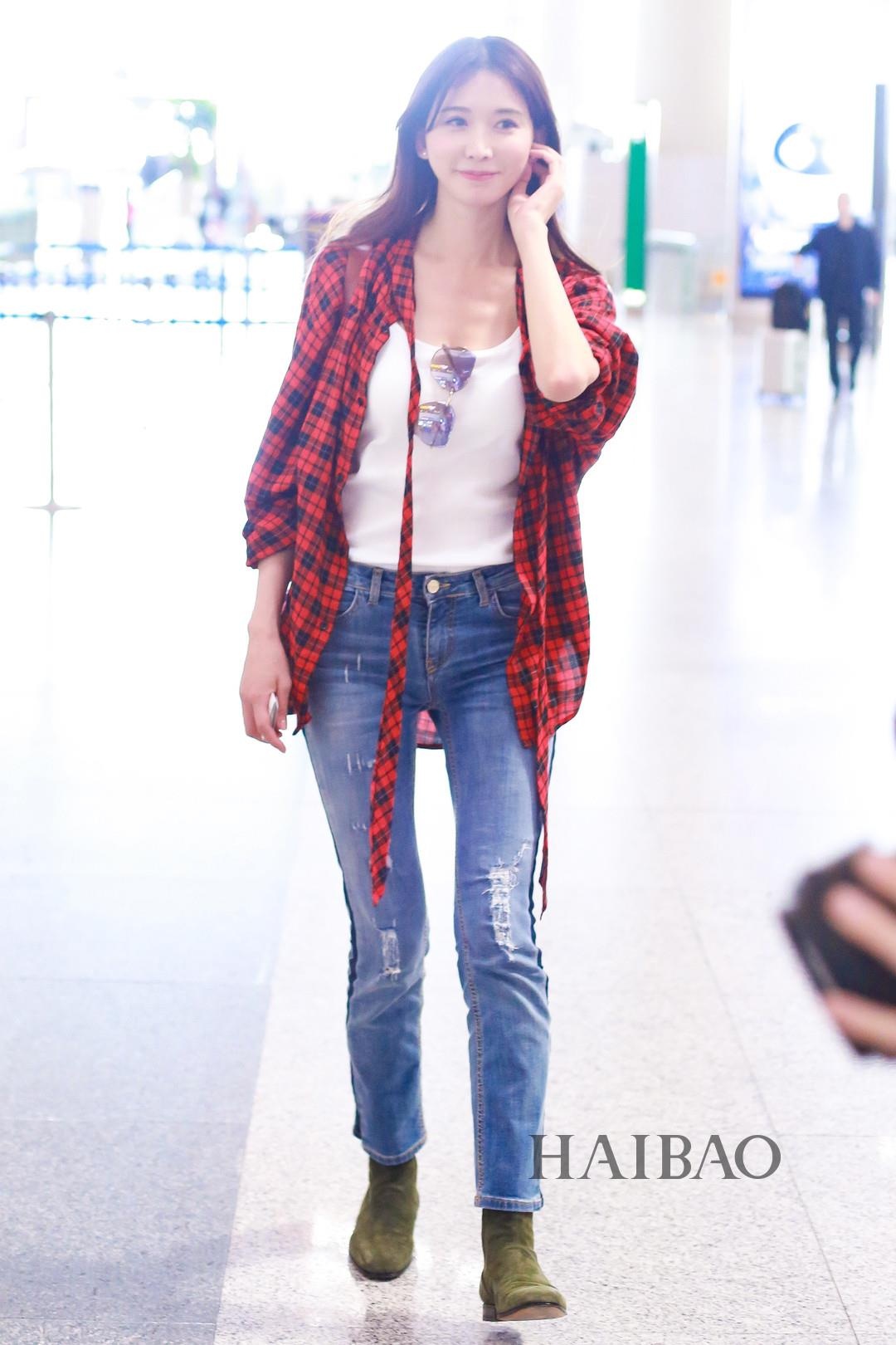 thoi trang Lam Chi Linh anh 4