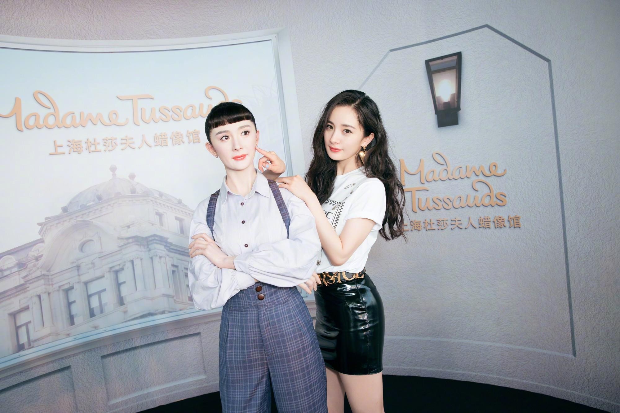 Tượng sáp,  Dương Mịch,  bị chê ảnh 1 Tuong sap,  Duong Mich,  bi che anh 1