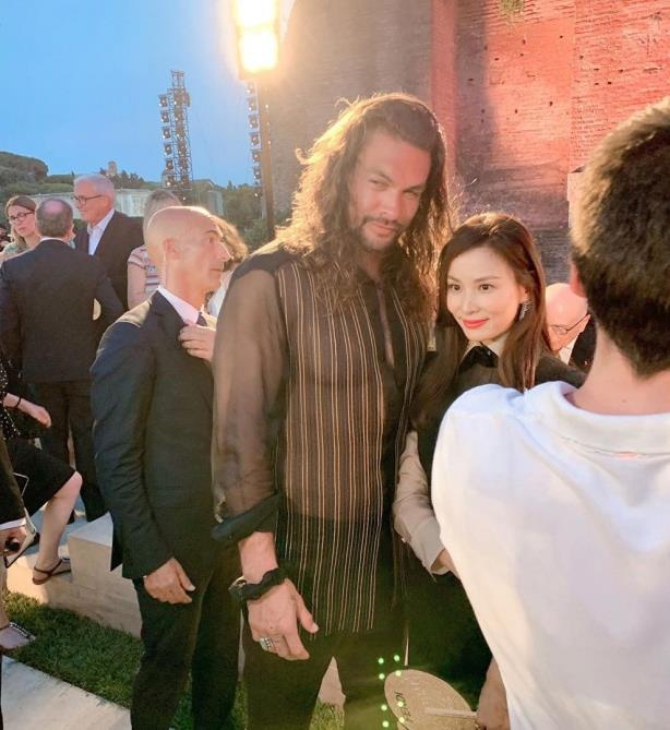 anh vo Jang Dong Gun va sao Aquaman anh 1