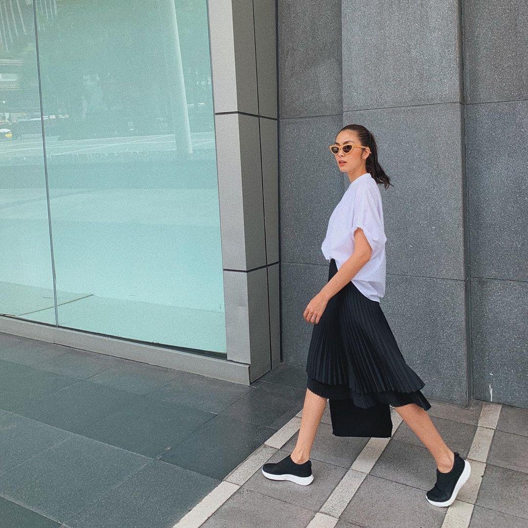 Gam mau trang giup Tang Thanh Ha tre trung hon tuoi anh 1