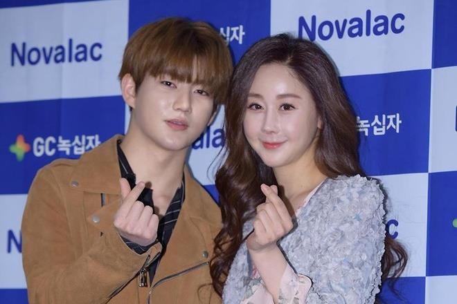 Hoa hau Han Quoc bi chi trich vi doi xu te voi chong kem 18 tuoi hinh anh