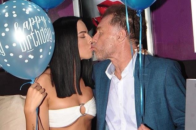 Tai tu cau hon lan thu 2 vi ban gai kem 40 tuoi danh mat nhan dinh uoc anh 2