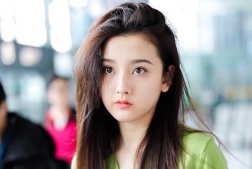 Ve dep duoc khen nhu 'than tien ty ty' cua Tong To Nhi hinh anh