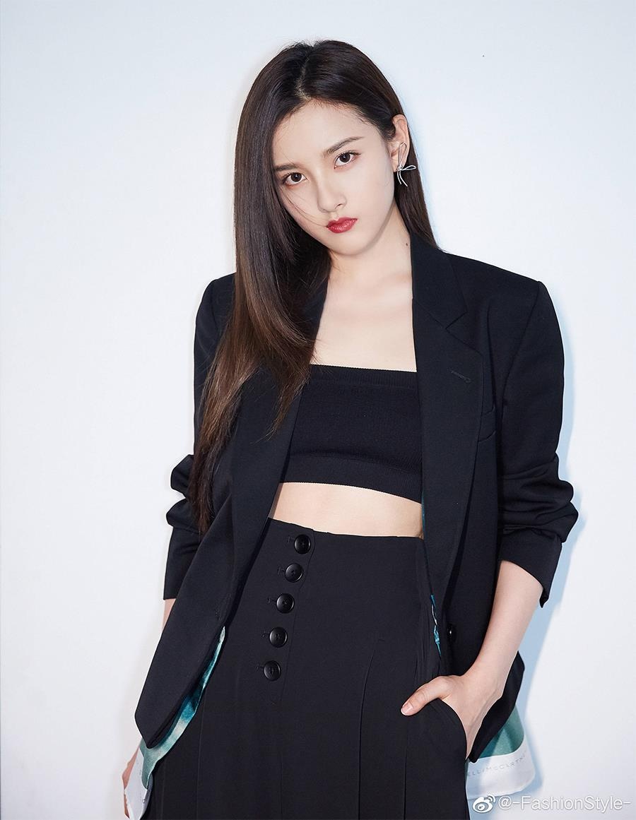 ‘Na Tra’ Tong To Nhi ngay cang xinh dep rang ro anh 6