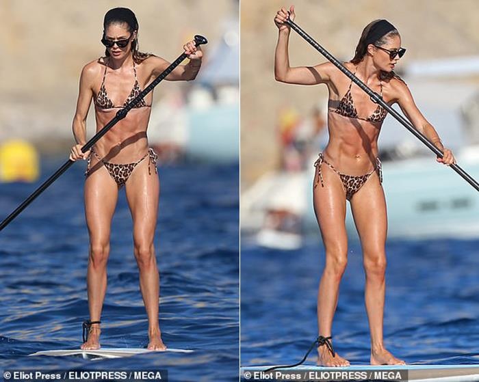 Sieu mau noi y Doutzen Kroes anh 1