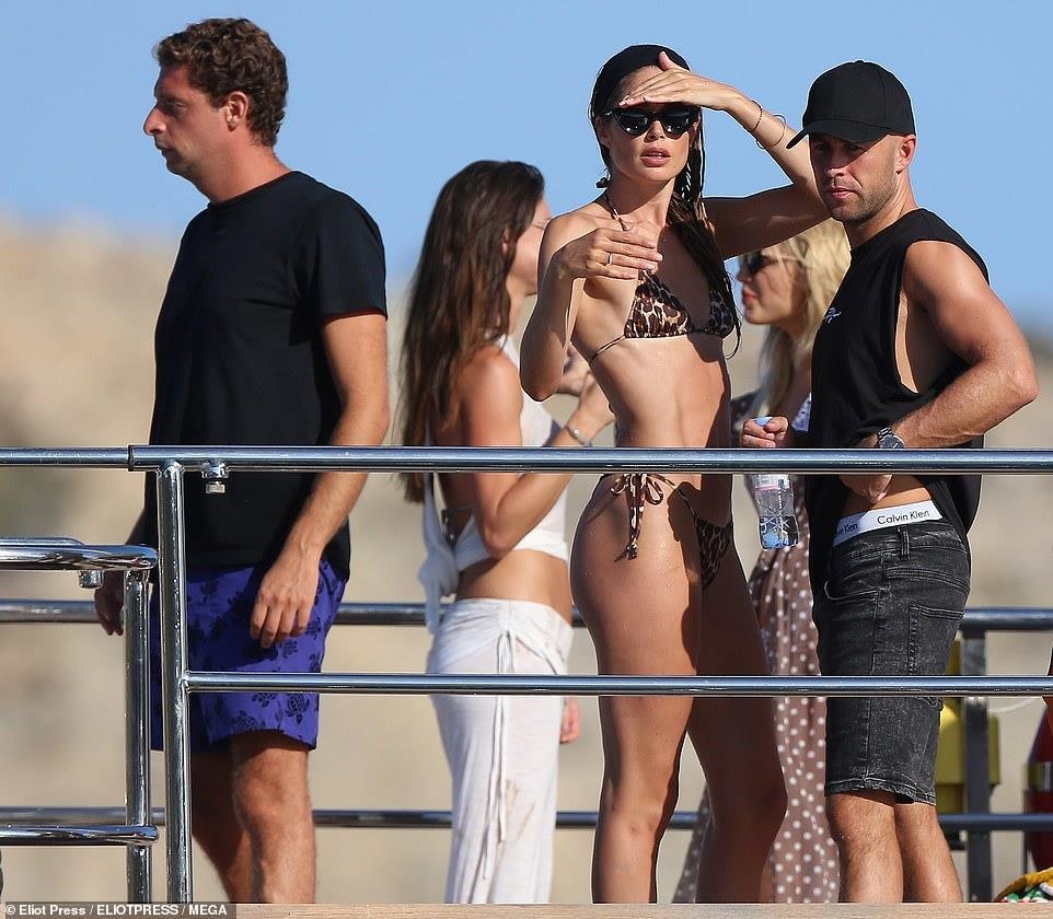 Sieu mau noi y Doutzen Kroes anh 3